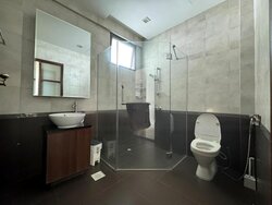 Sennett Avenue (D16), Semi-Detached #432282251